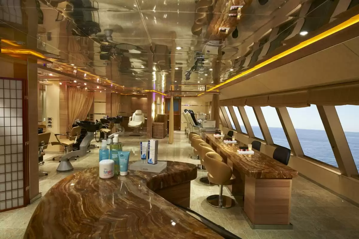 el  :  cabine 14
