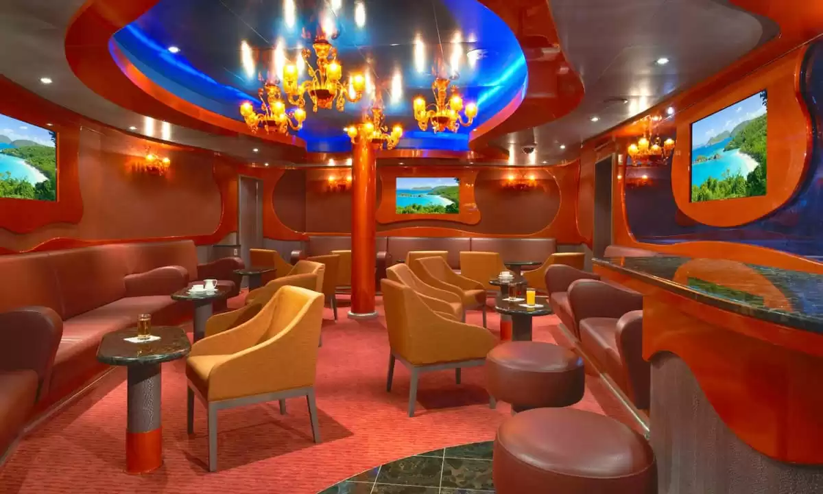 el  :  cabine 33