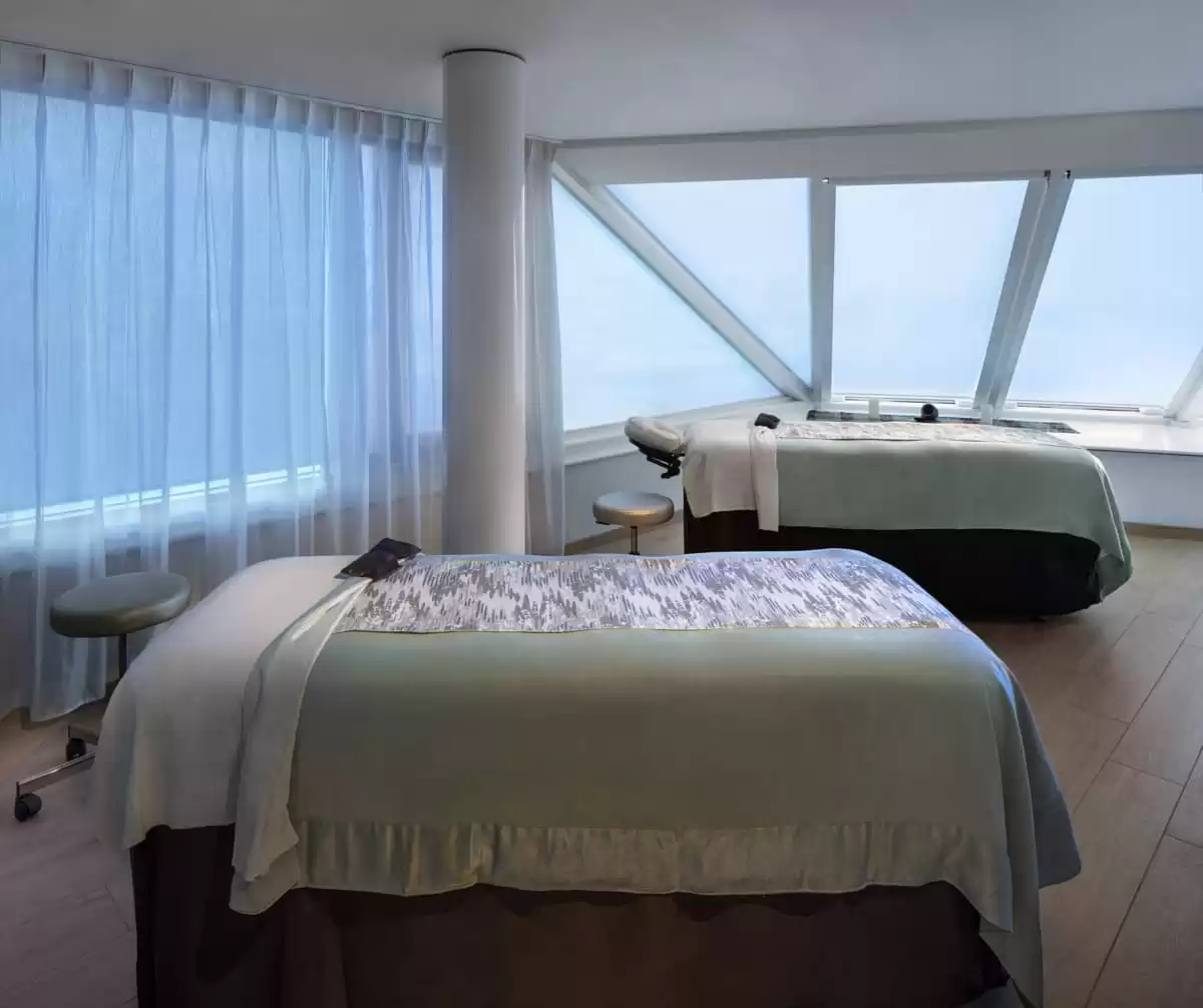 el  :  cabine 27