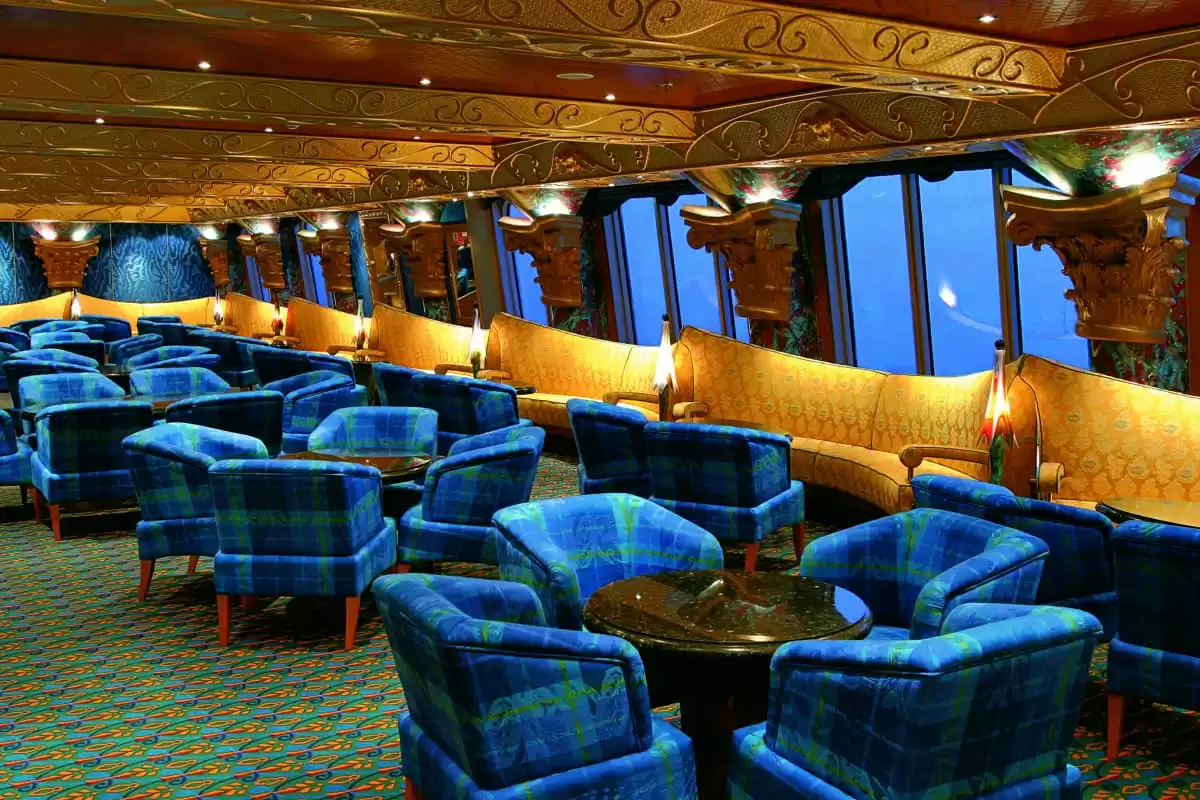 el  :  cabine 4