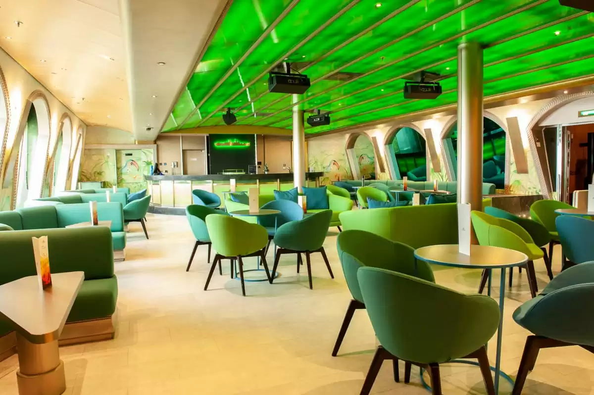 el  :  cabine 33