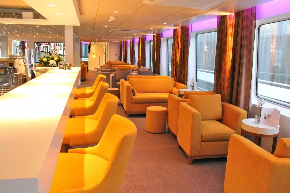 el  :  cabine 3