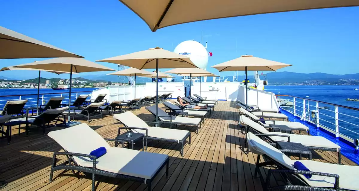 el  :  cabine 18