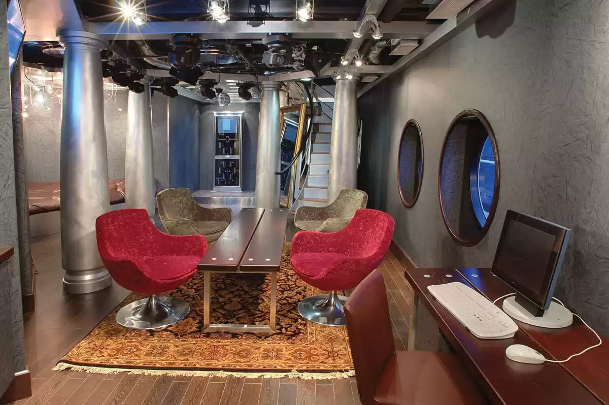 el  :  cabine 9