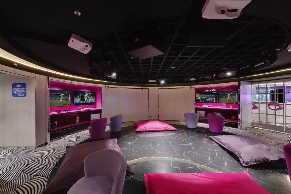 el  :  cabine 80