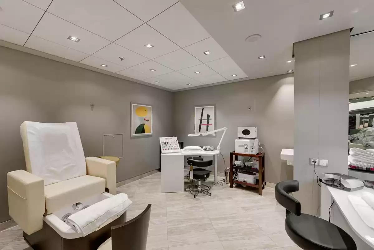 el  :  cabine 37