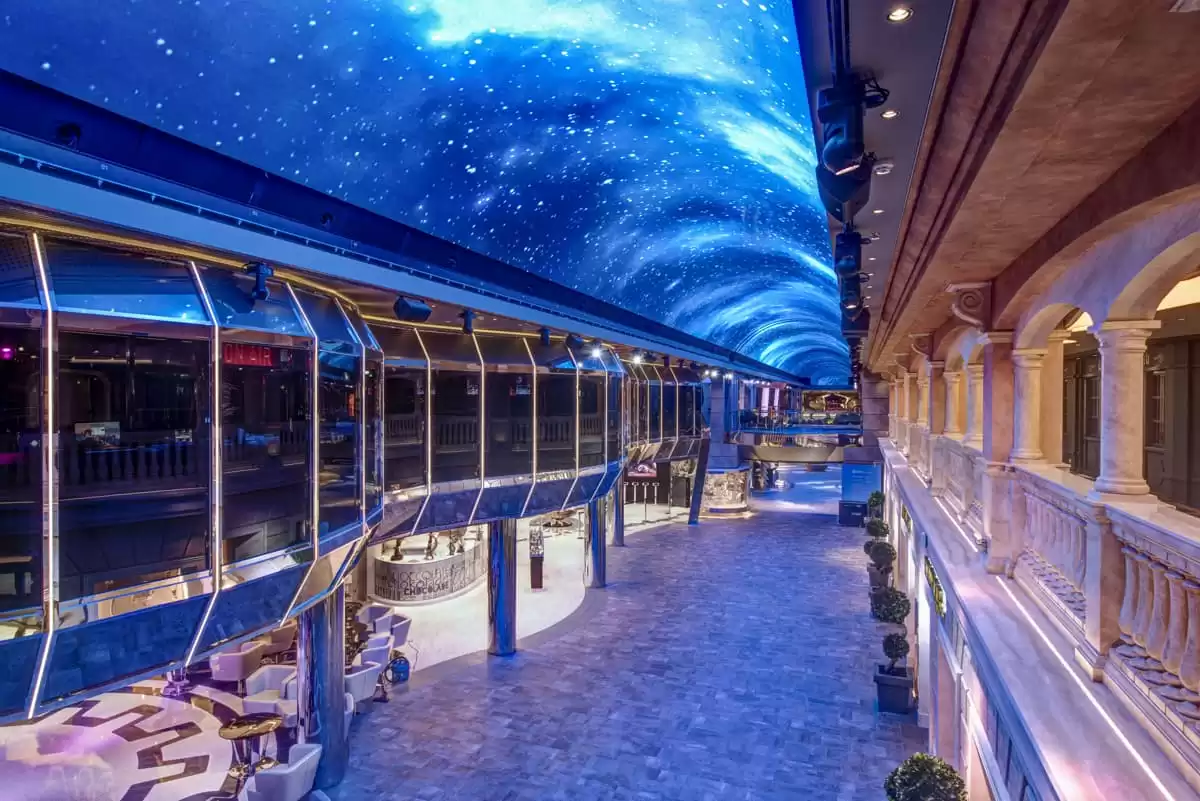 el  :  cabine 17
