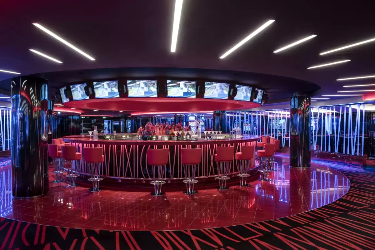 el  :  cabine 87