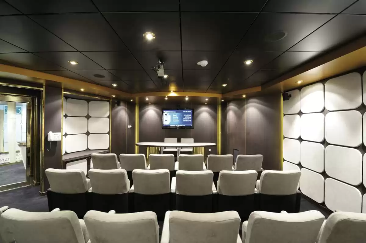 el  :  cabine 62