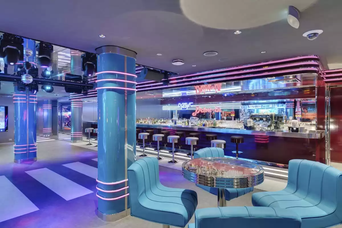 el  :  cabine 51