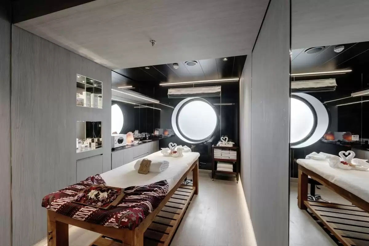 el  :  cabine 3
