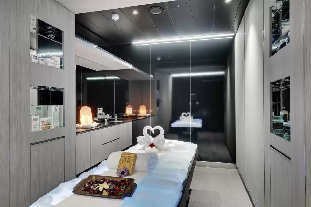 el  :  cabine 5