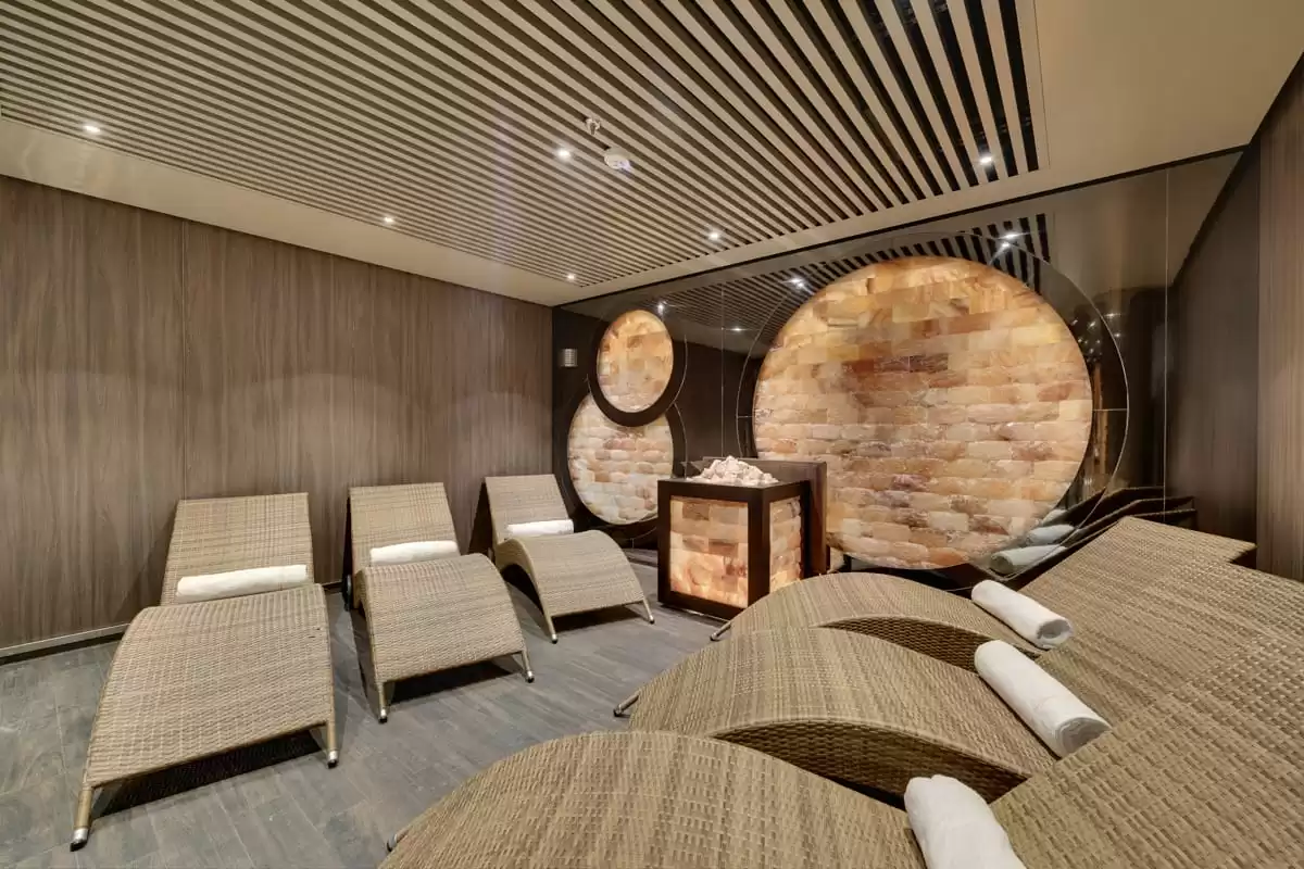 el  :  cabine 48