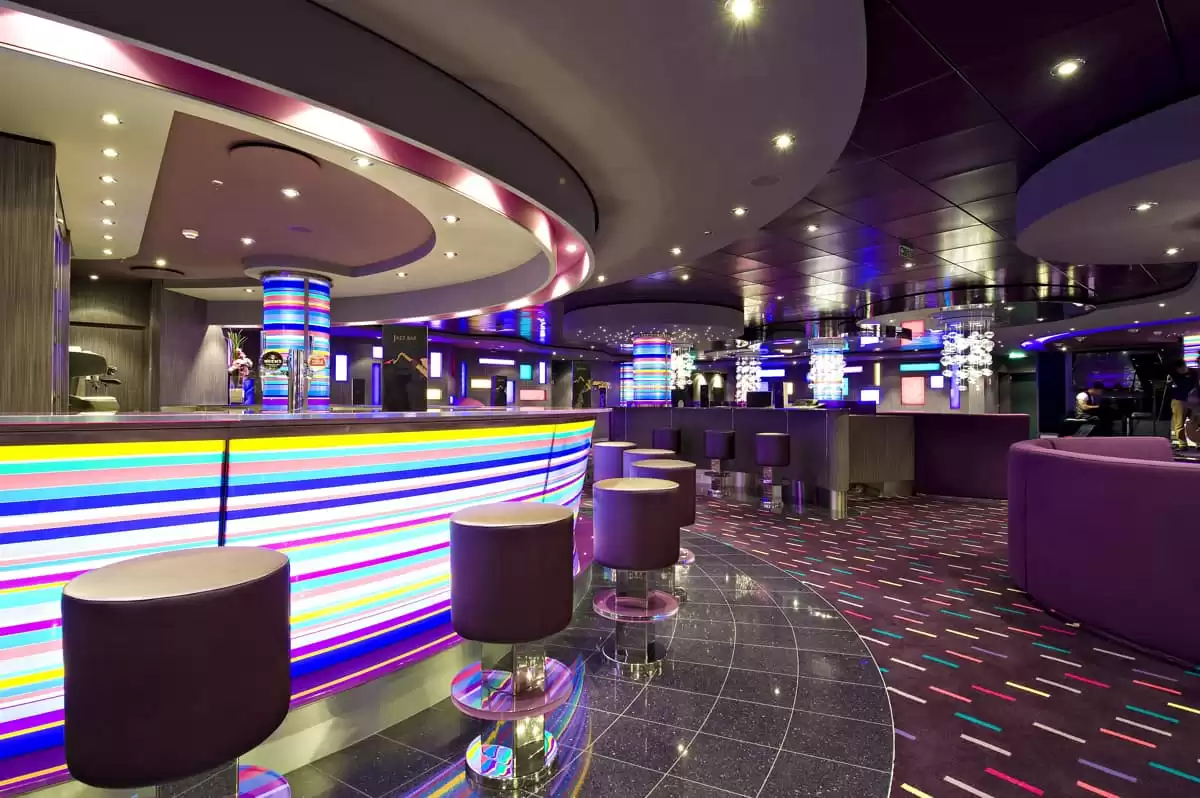 el  :  cabine 62