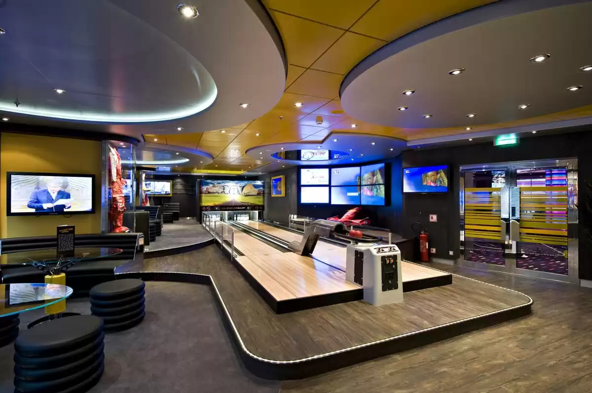 el  :  cabine 47