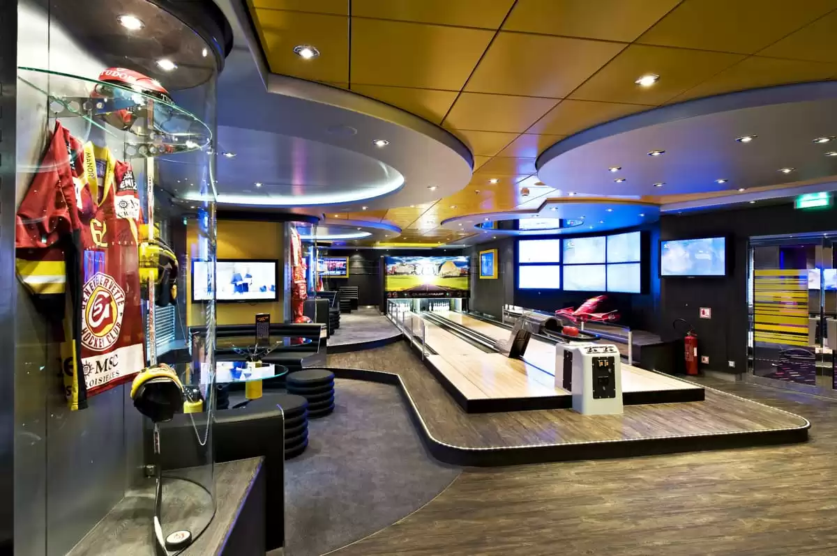 el  :  cabine 33