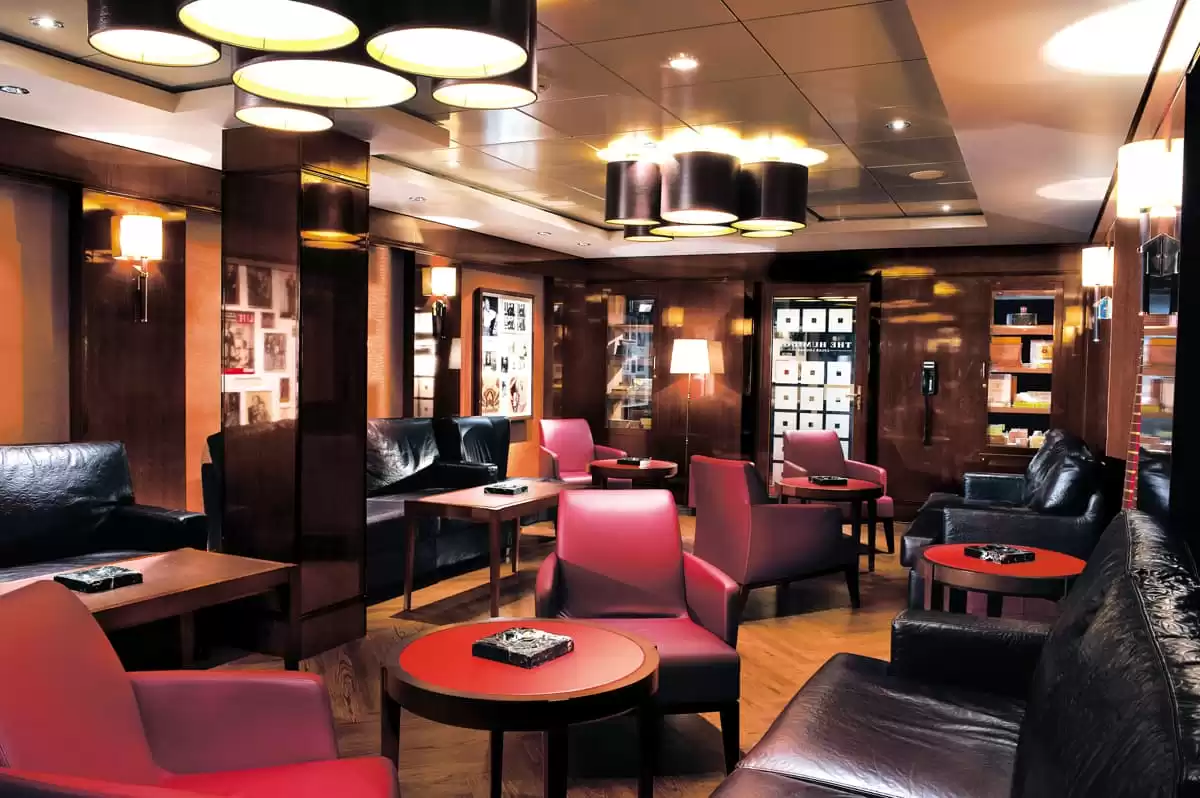 el  :  cabine 6