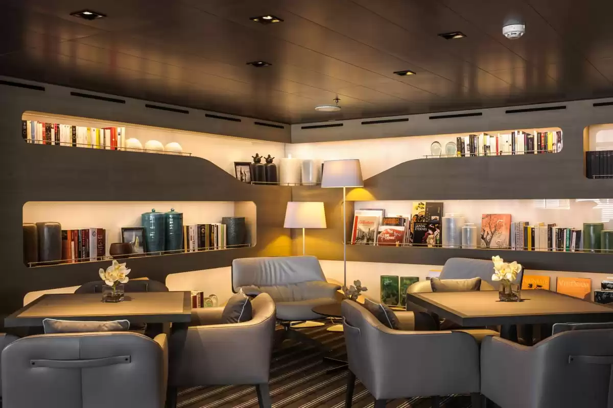 el  :  cabine 26