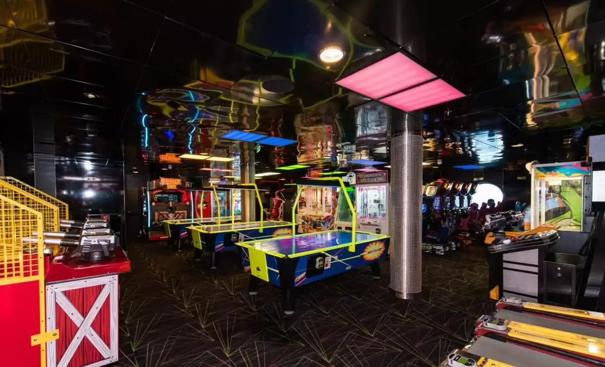 el  :  cabine 8