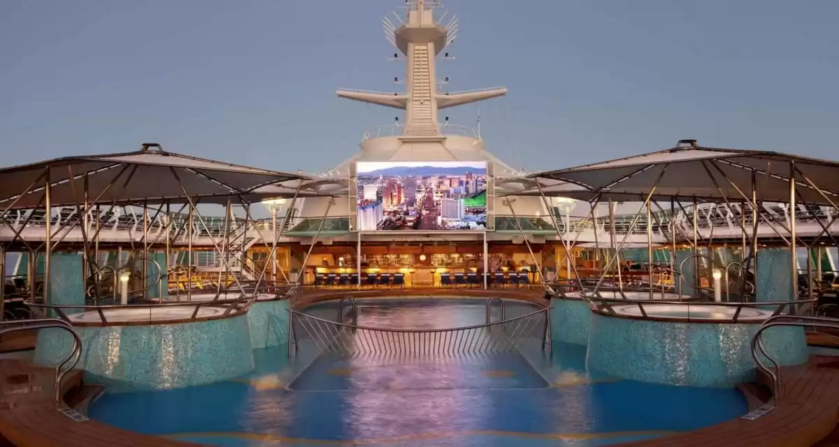 el  :  cabine 23