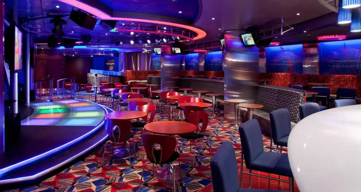 el  :  cabine 42