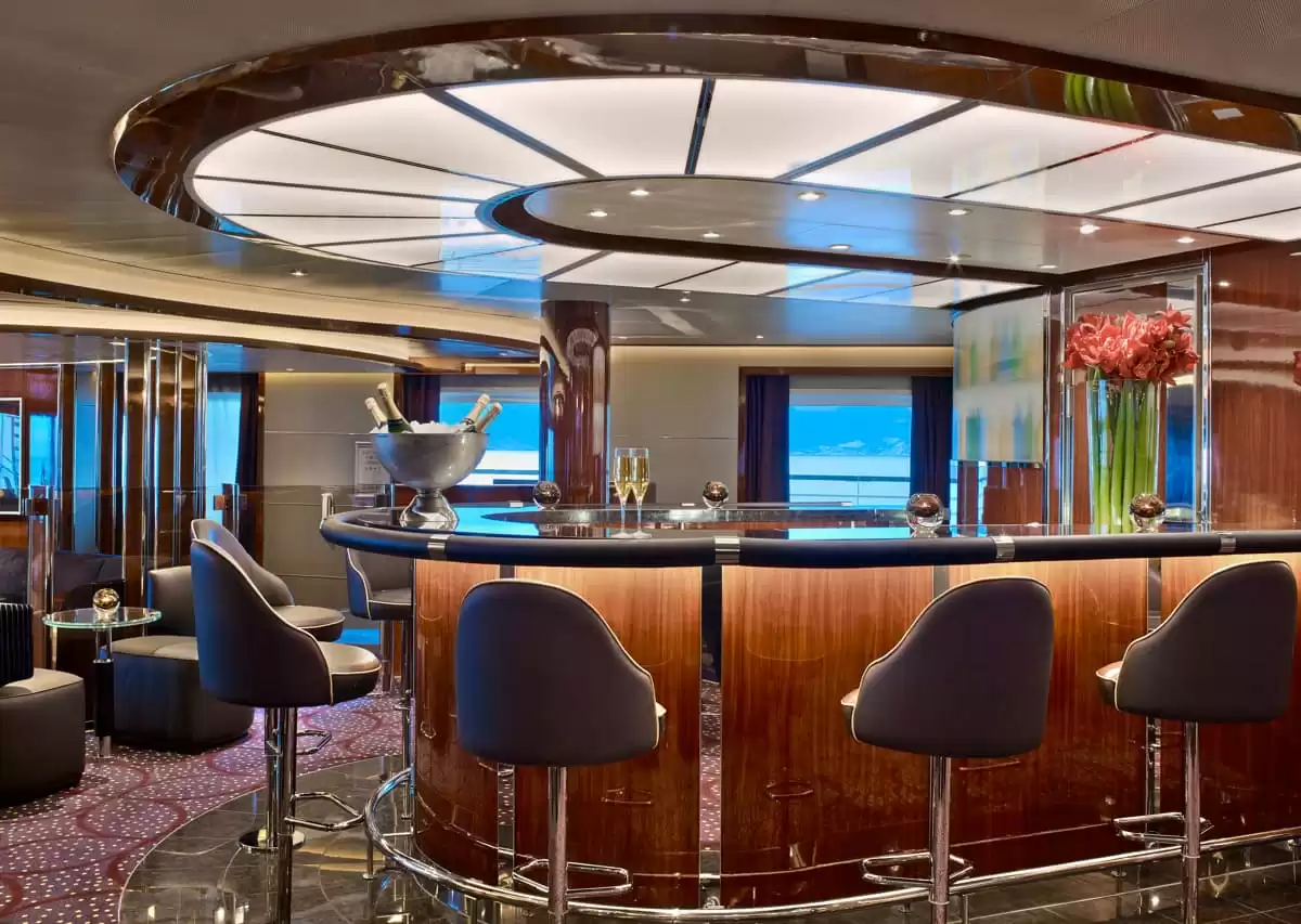 el  :  cabine 54