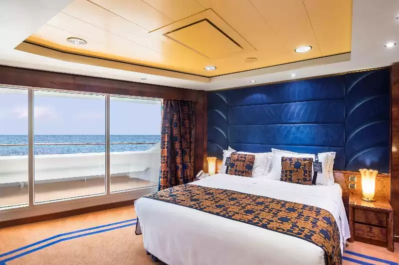 Yacht Club Suite Executive & Familiar