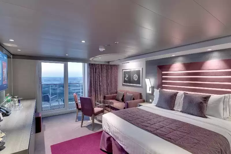 Yacht Club Duplex Suite con Jacuzzi