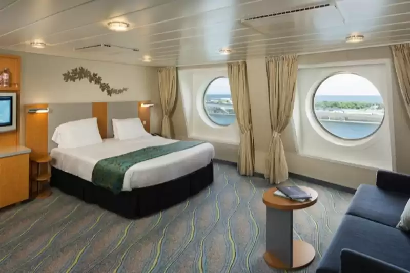 Cabina ultra espaciosa con vista al mar